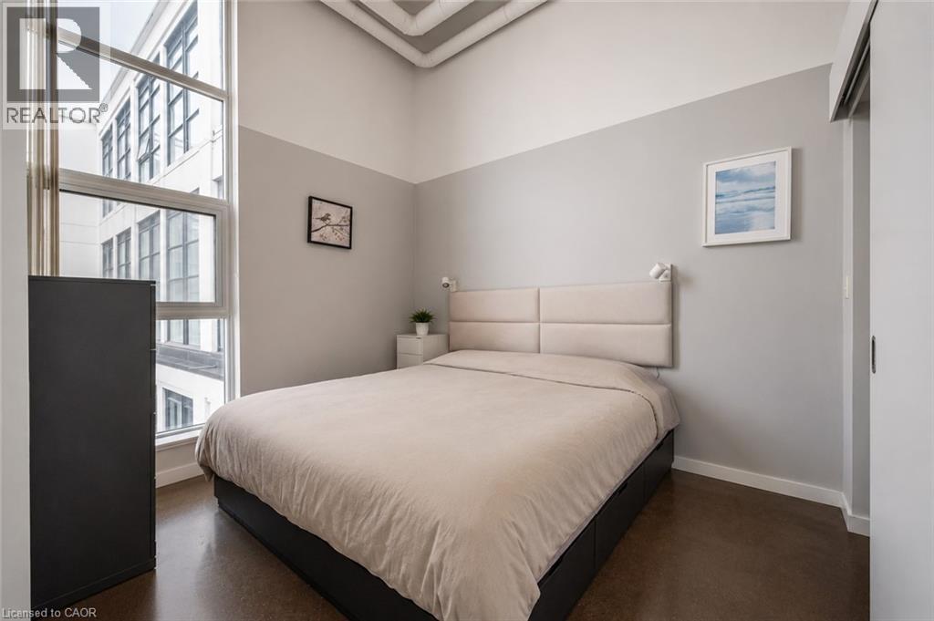 #509 404 KING Street W - 7