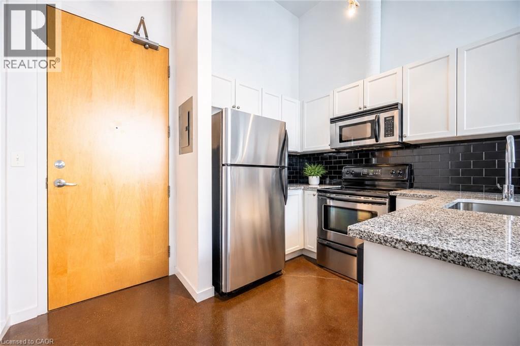 #509 404 KING Street W - 5