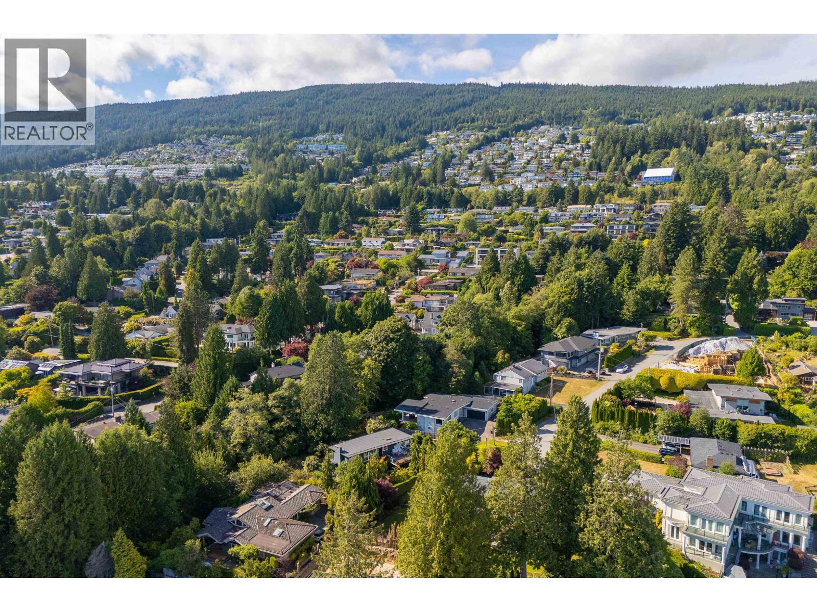 1764 OTTAWA PLACE, West Vancouver
