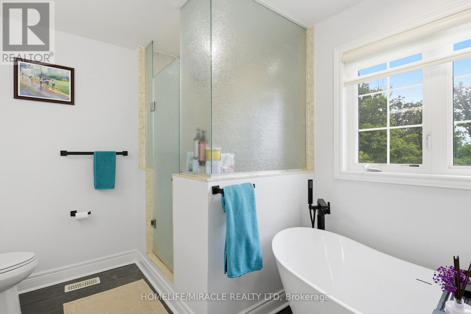 14 ADELINE COURT - Image 25