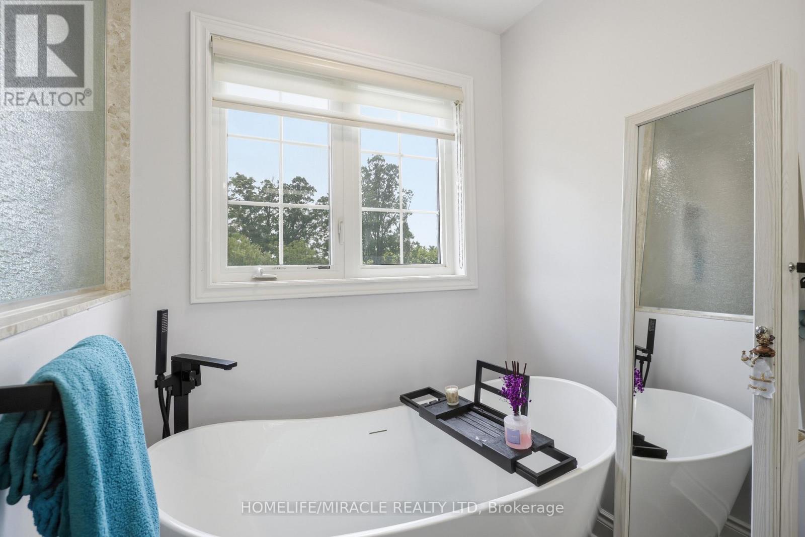 14 ADELINE COURT - Image 26