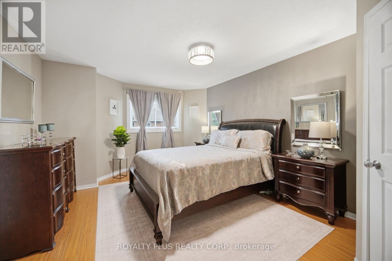 452 JAY CRESCENT - 25