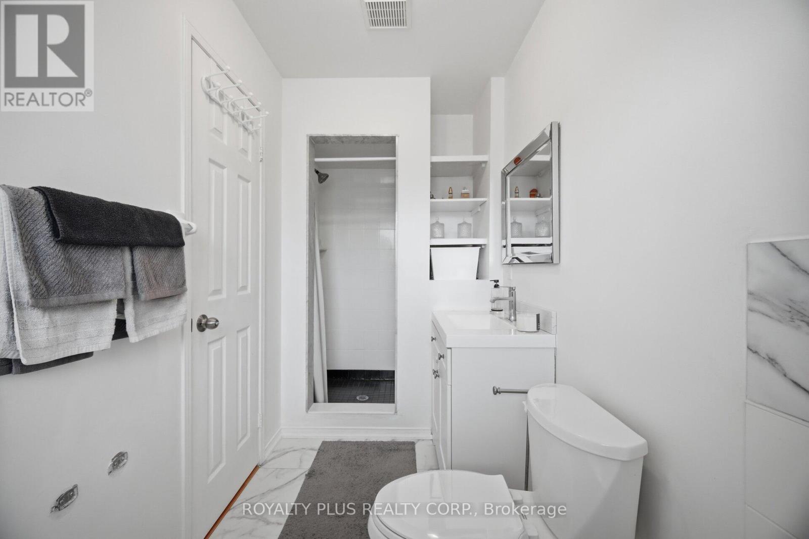 452 JAY CRESCENT - 29