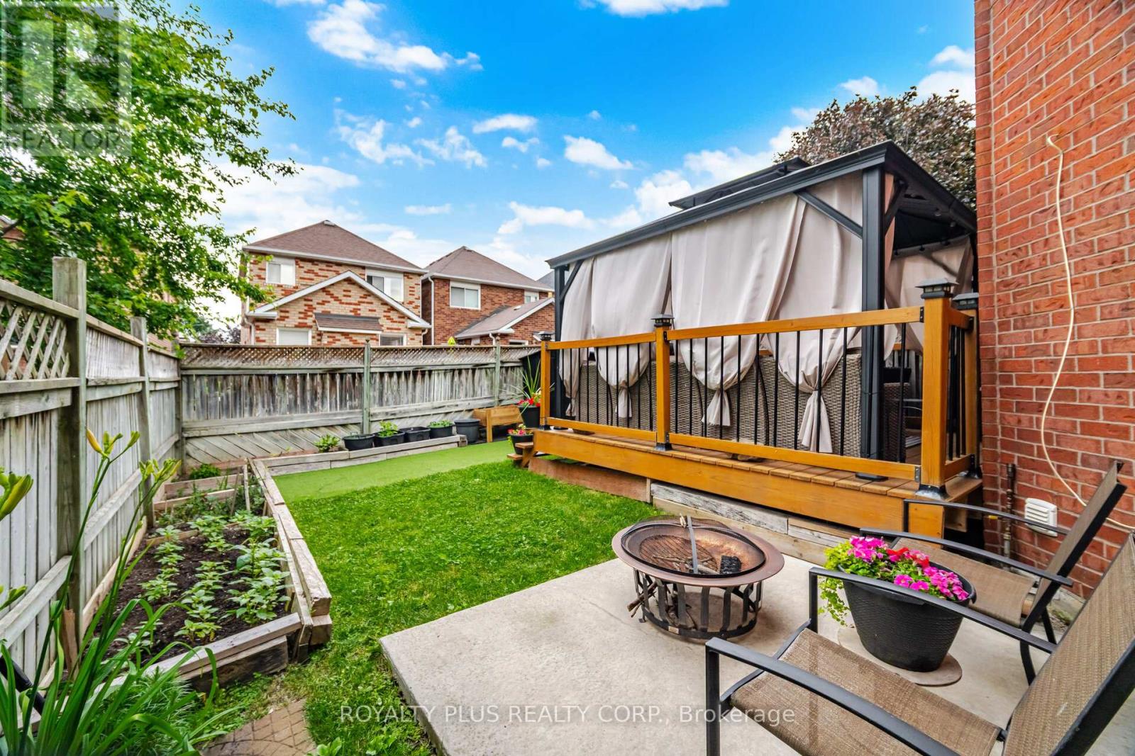 452 JAY CRESCENT - 50
