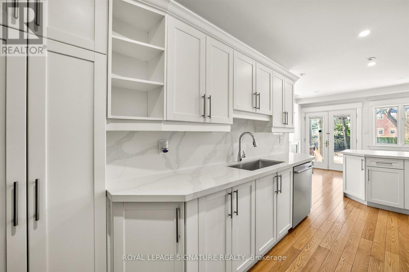 426 ARMADALE AVENUE - 19