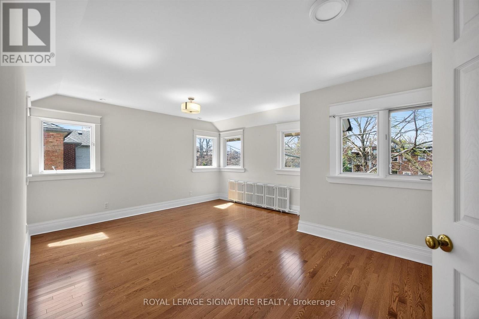 426 ARMADALE AVENUE - 23