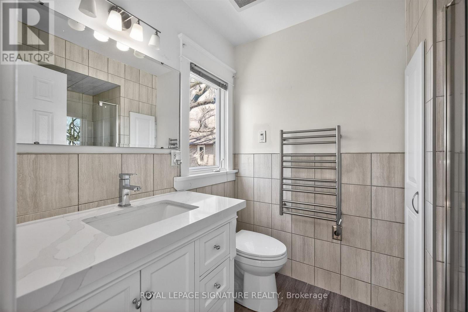 426 ARMADALE AVENUE - 28