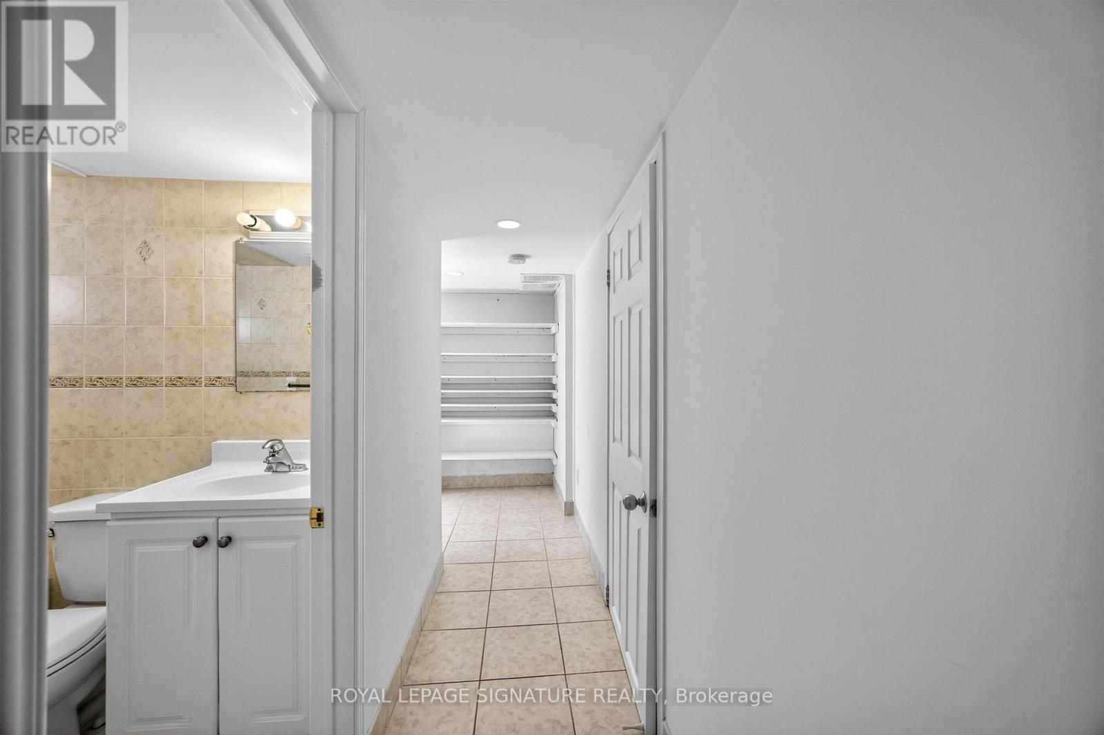 426 ARMADALE AVENUE - 47