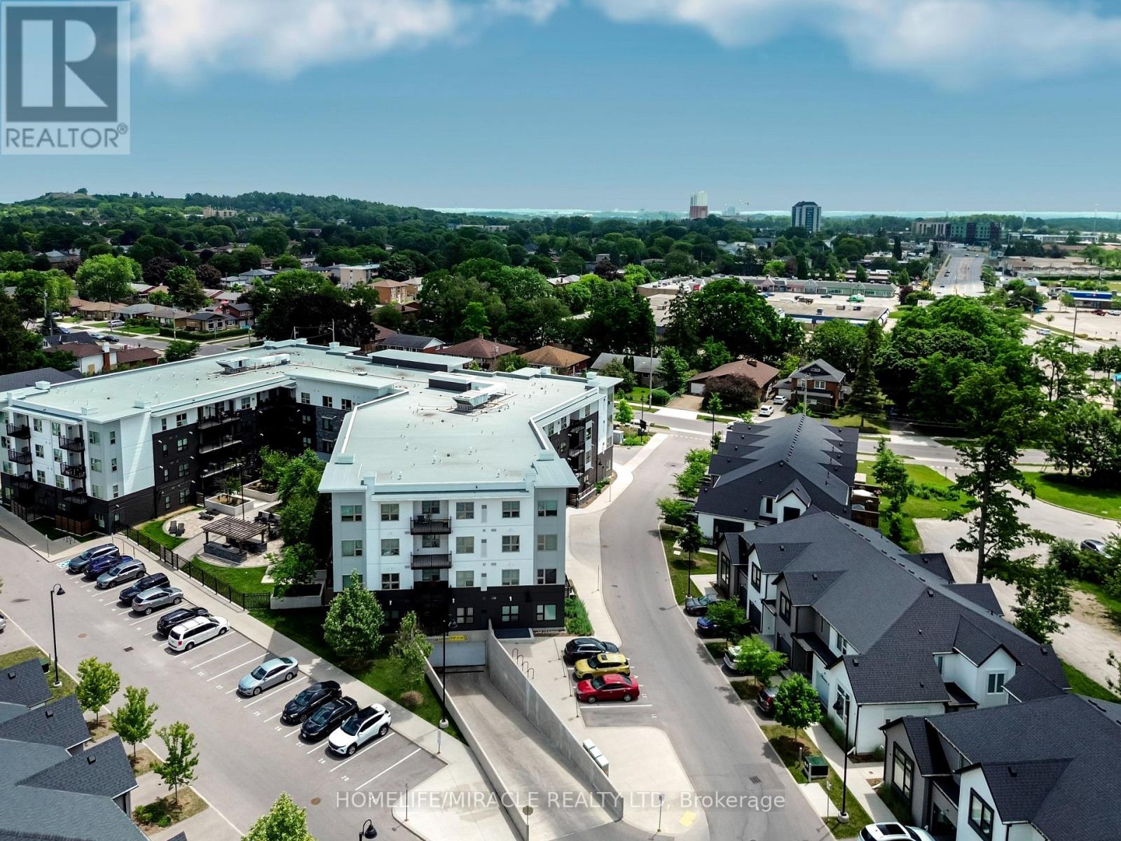 #UNIT 17 110 FERGUS AVENUE - Image 44