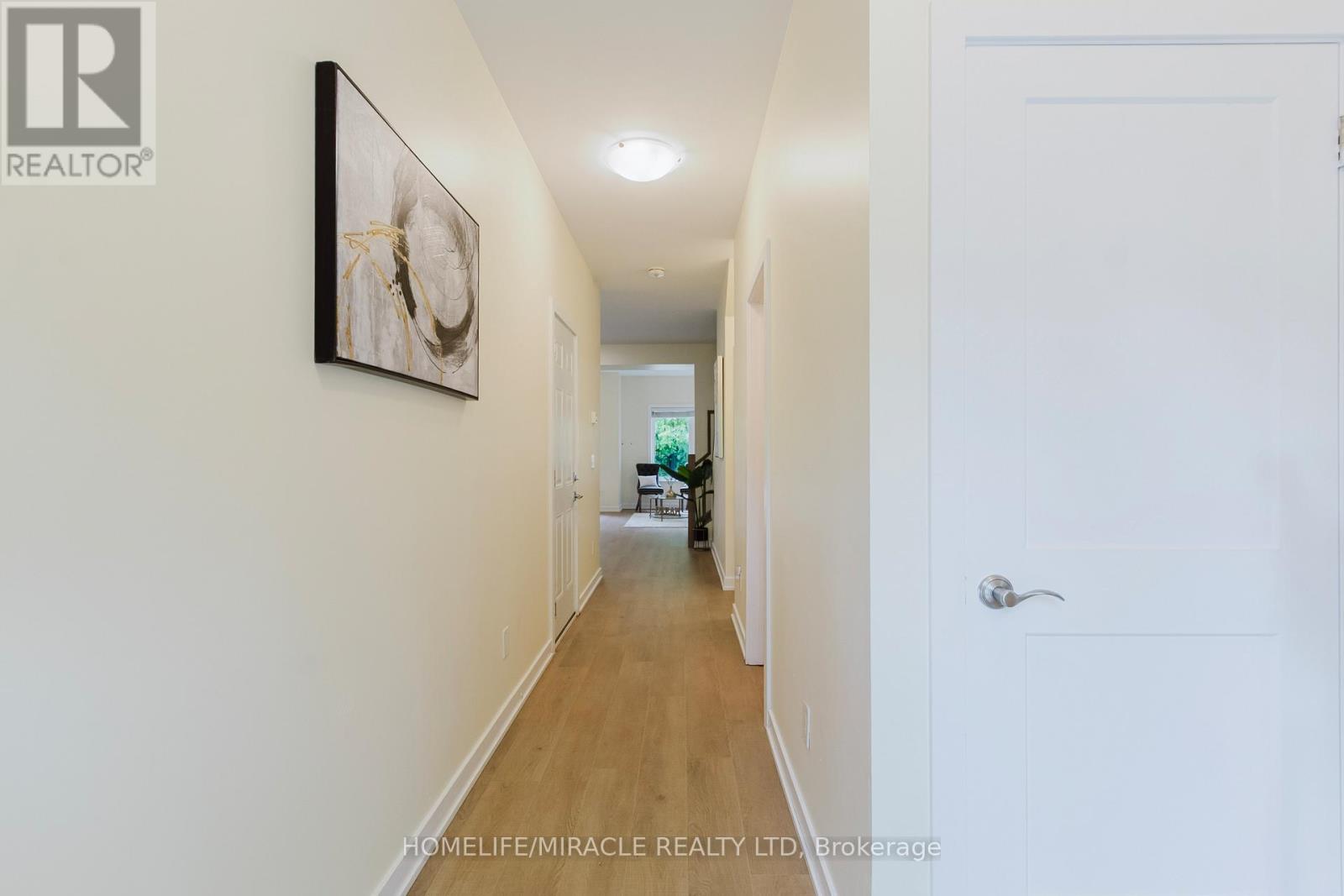 #UNIT 17 110 FERGUS AVENUE - Image 6