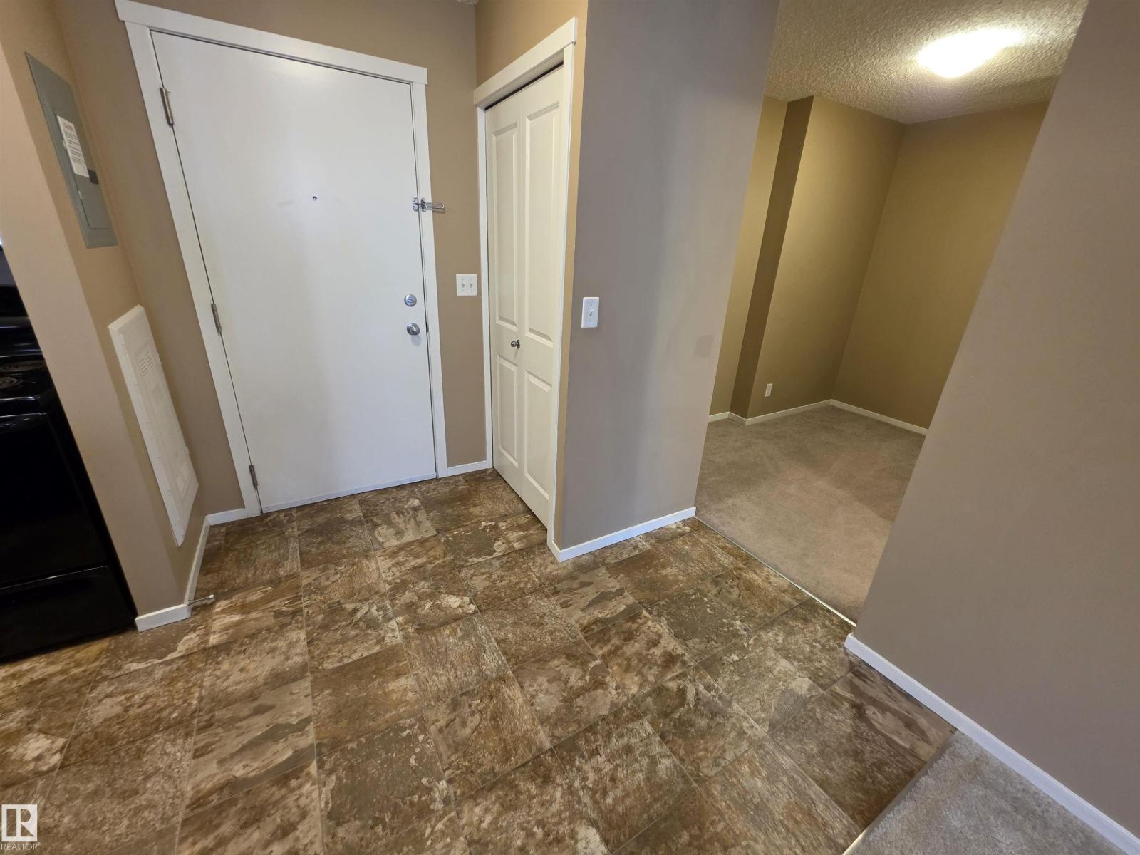 #319 5816 MULLEN PL NW - 17