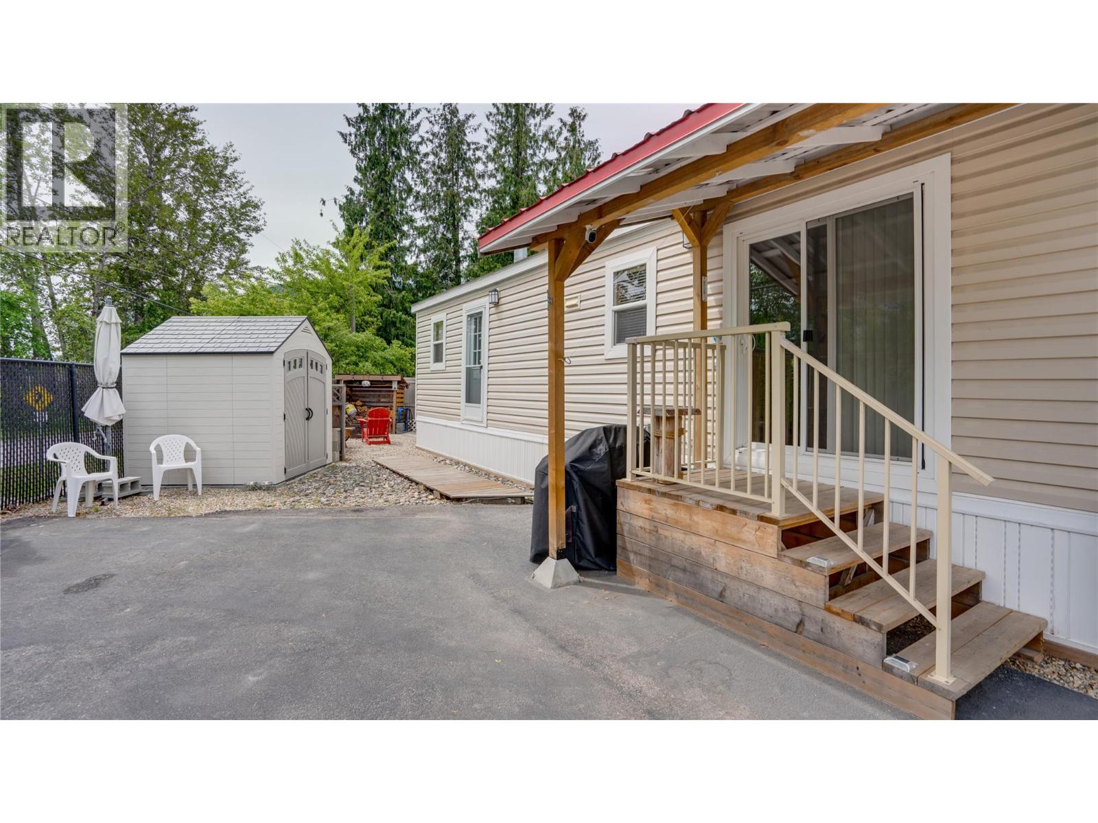 #7 1383 Silver Sands Road Lot# 7 - 4