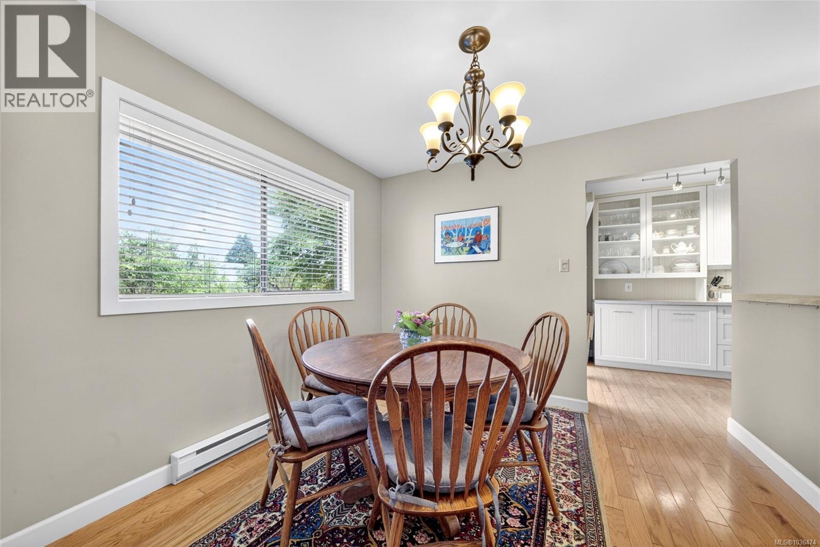 #1 946 Selkirk Ave - 13