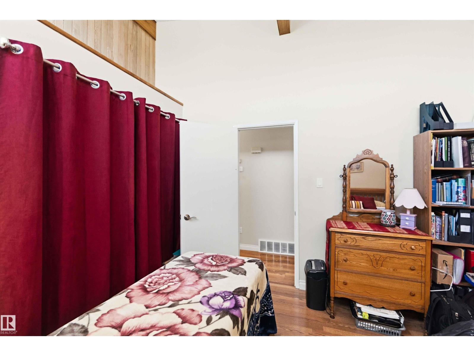 13121 122 ST NW - 36