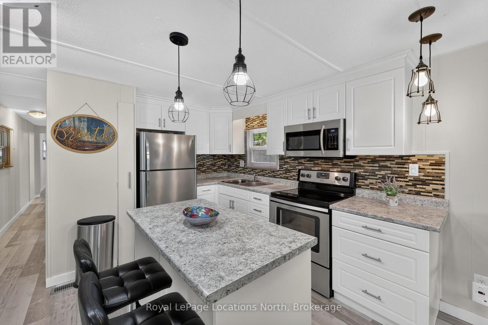 8 SHAW STREET - 10