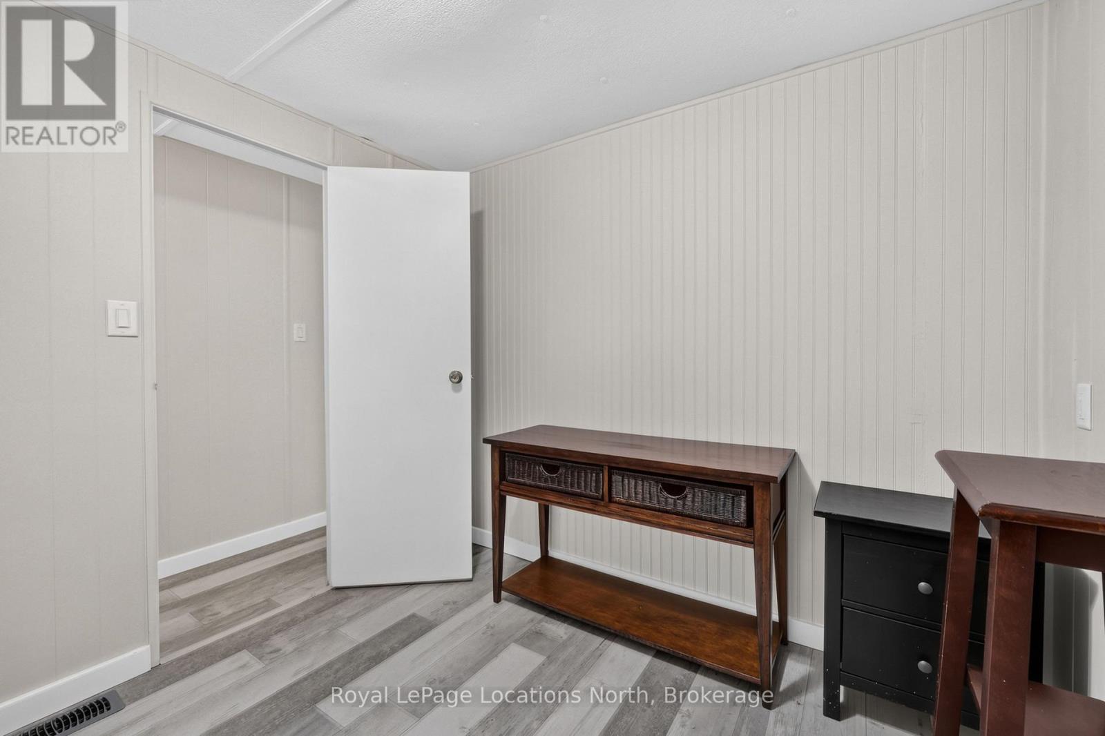 8 SHAW STREET - 17