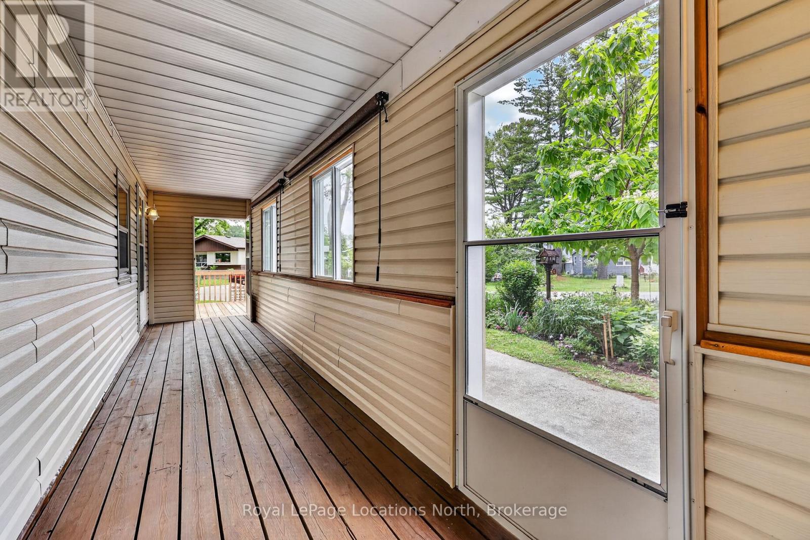 8 SHAW STREET - 21