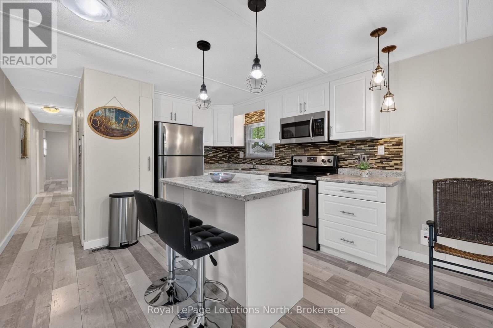 8 SHAW STREET - 8