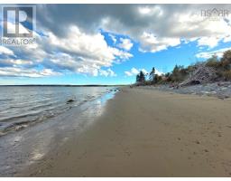 0 Mira Bay Drive, Mira Gut, NS B1K2X5 Photo 19
