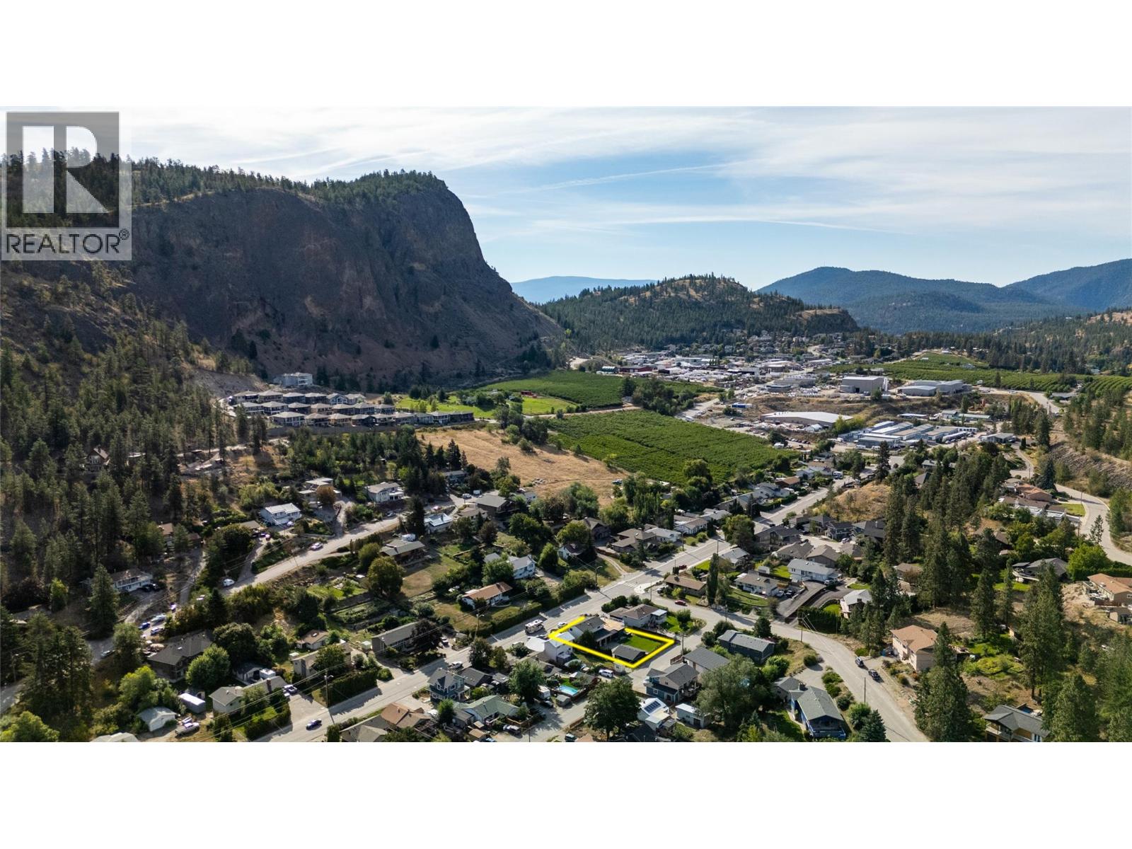 10816 Victoria Road S - 92