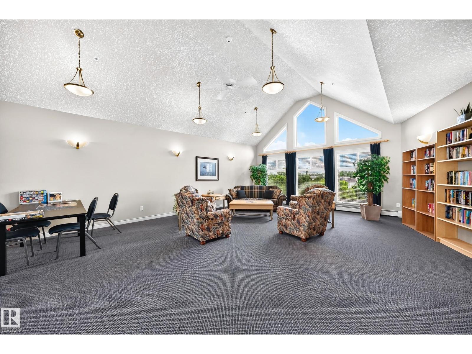 #419 100 FOXHAVEN DR — photo 32