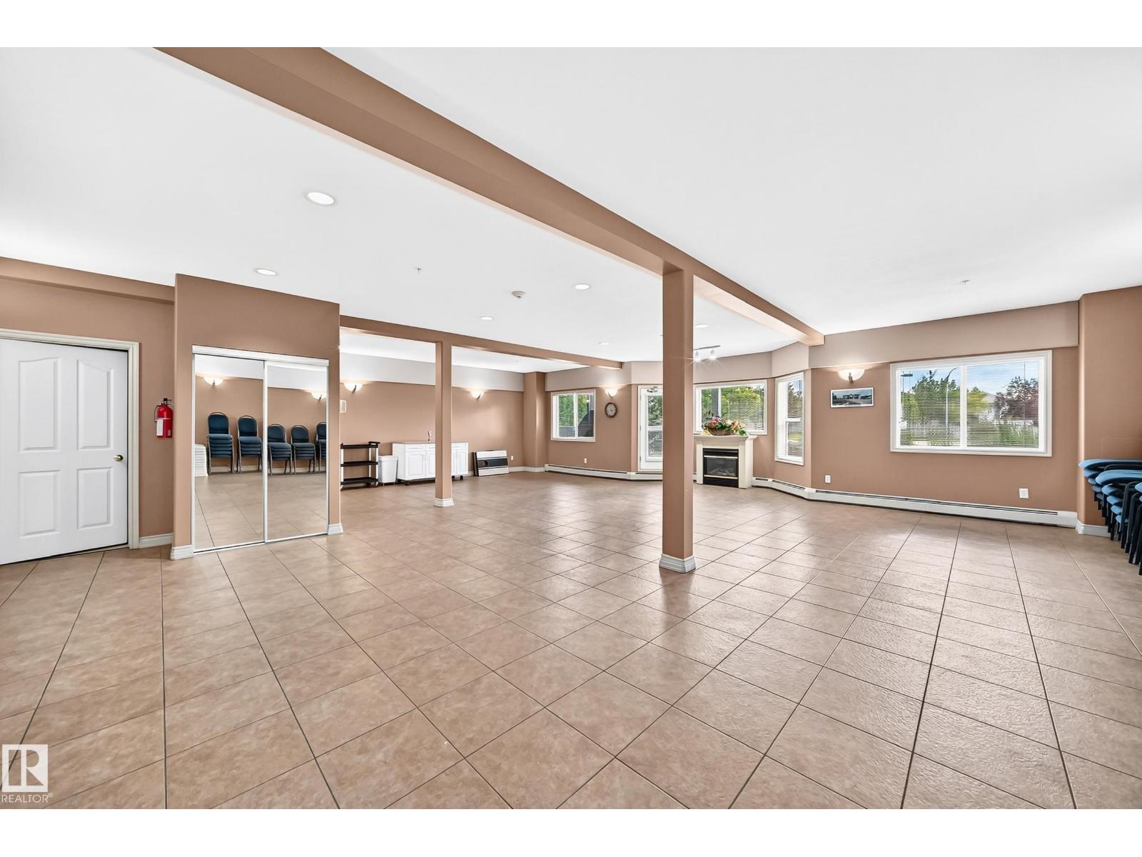 #419 100 FOXHAVEN DR — photo 44