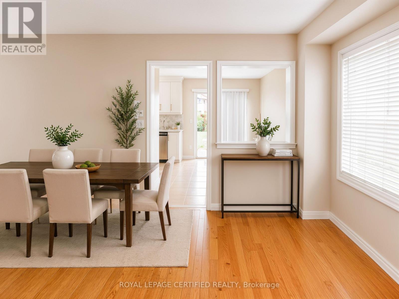 7177 VILLAGE WALK - 13