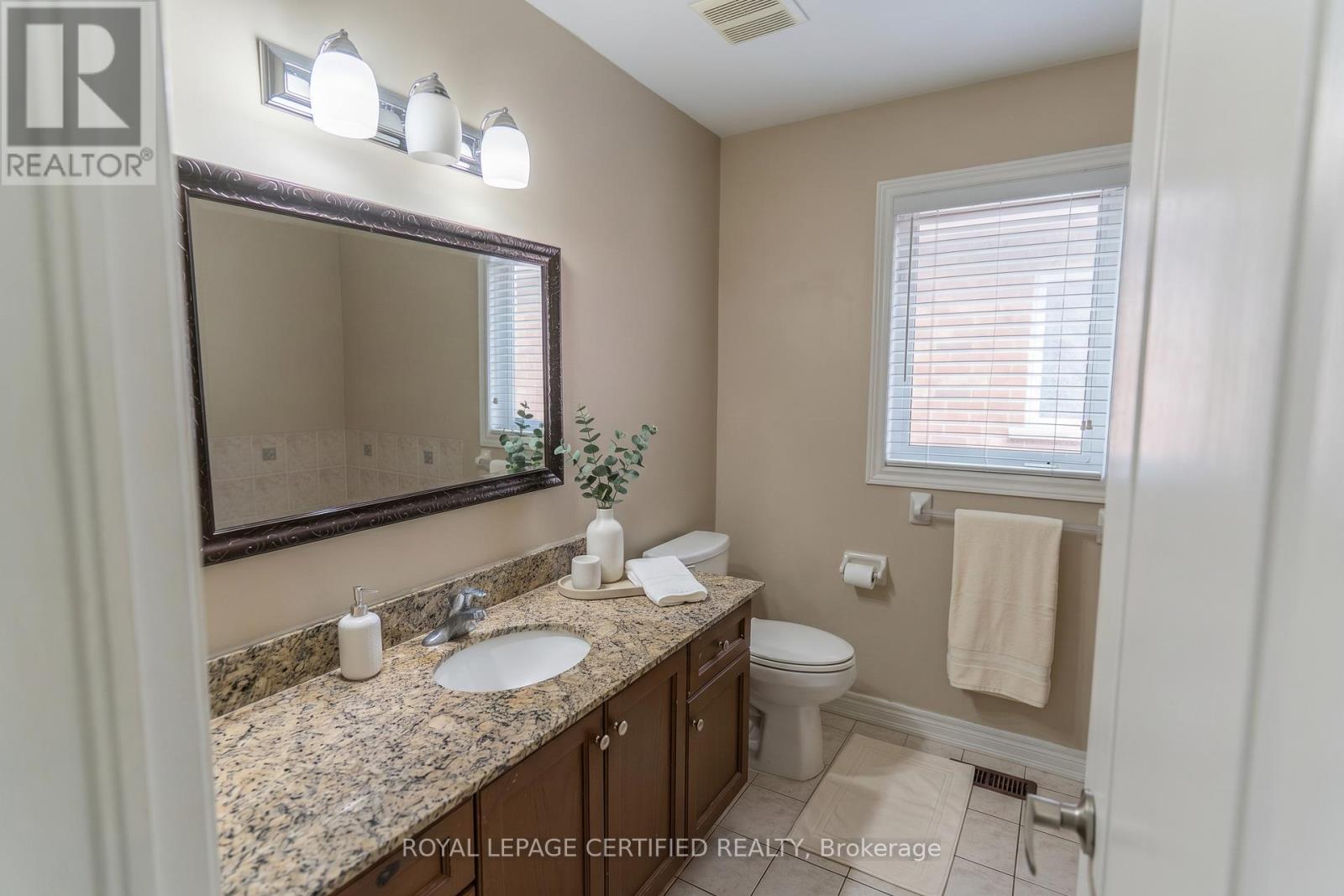 7177 VILLAGE WALK - 29