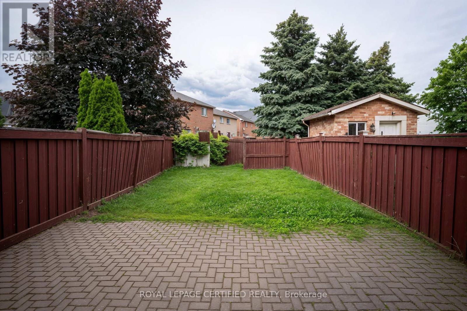7177 VILLAGE WALK - 30