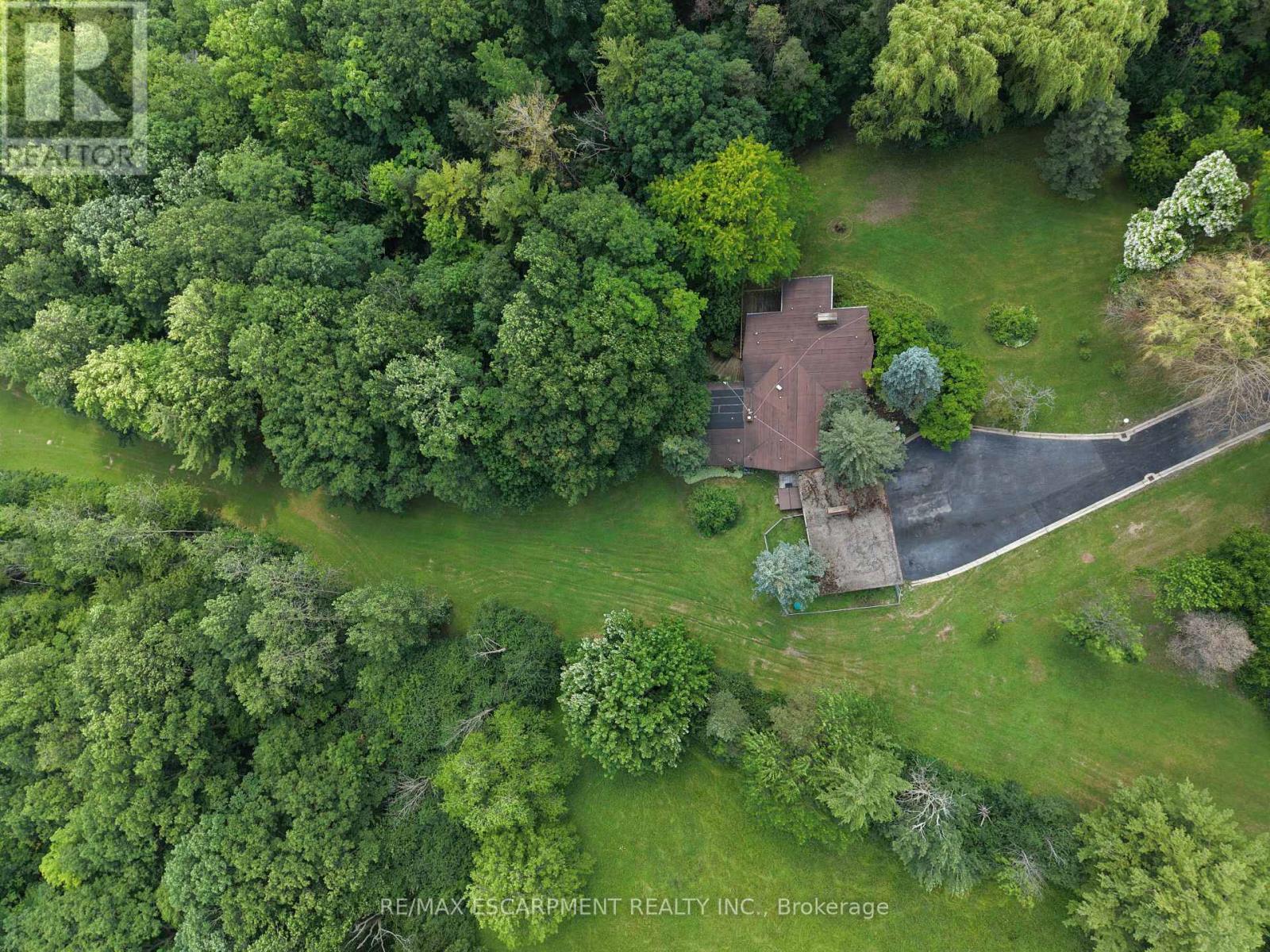 560 CRANE COURT - 48