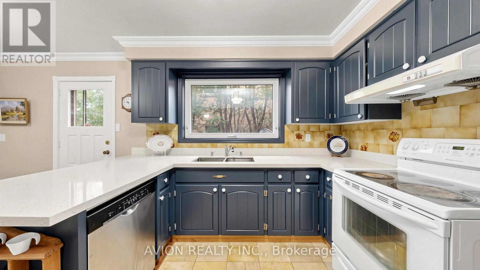 1423 MALIBOU TERRACE - 11