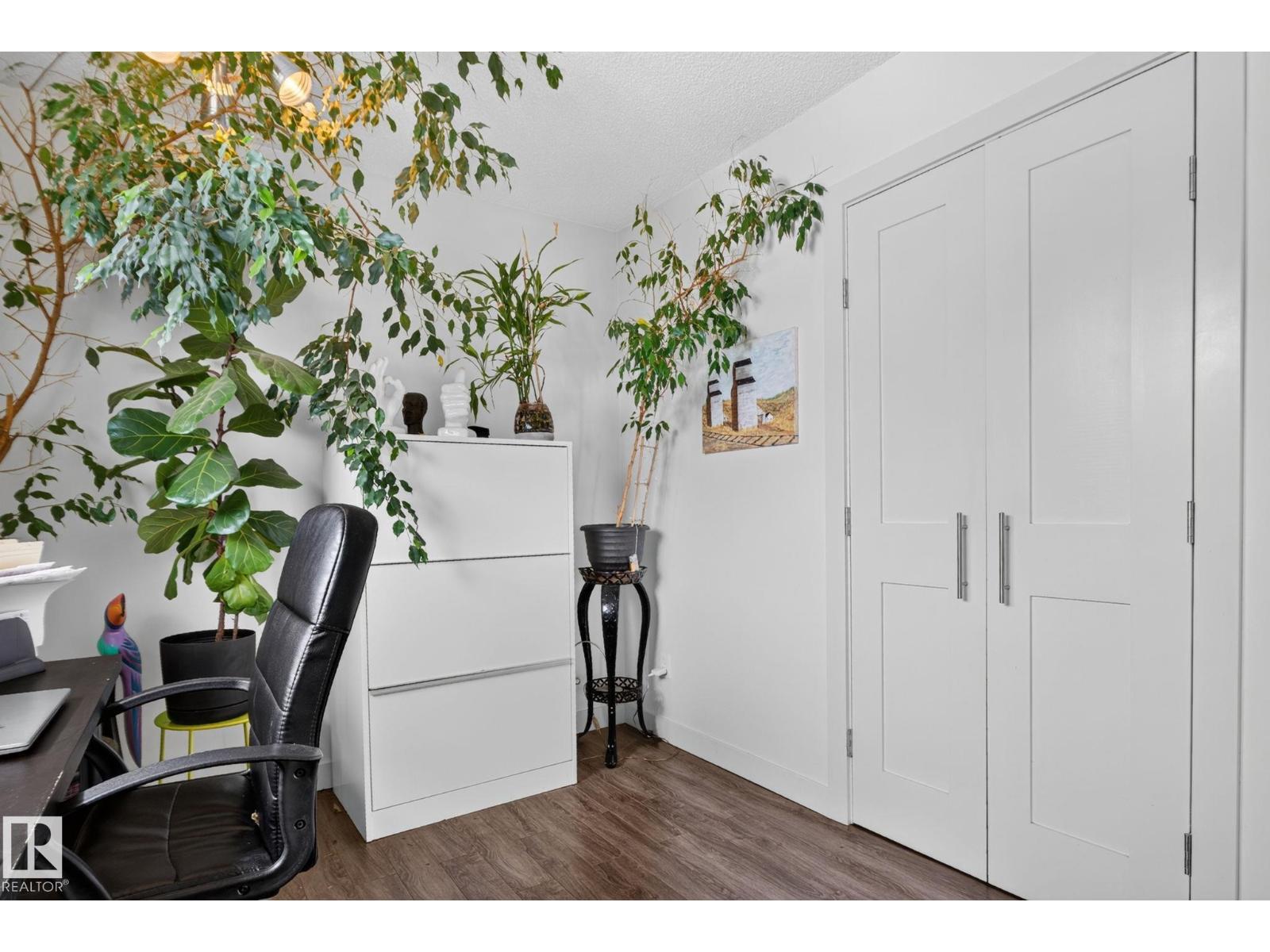 7539 149A AV NW - 14
