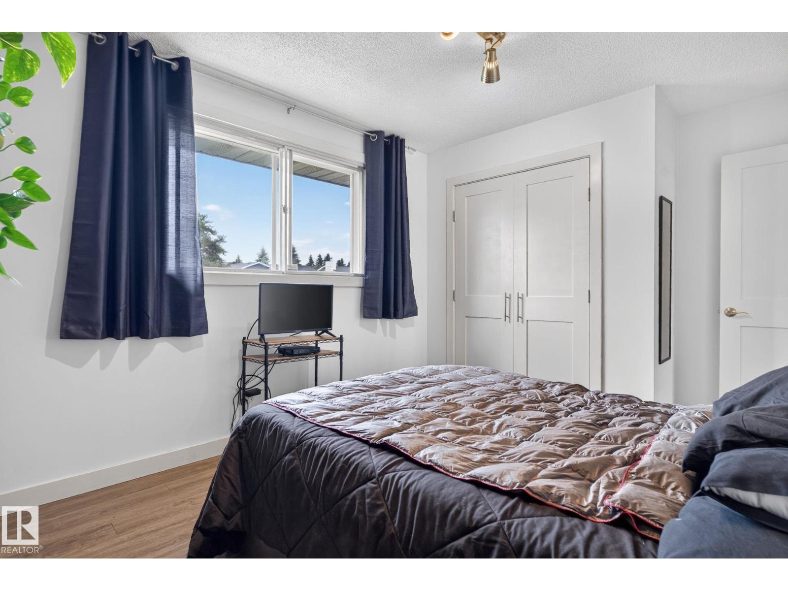 7539 149A AV NW - 17