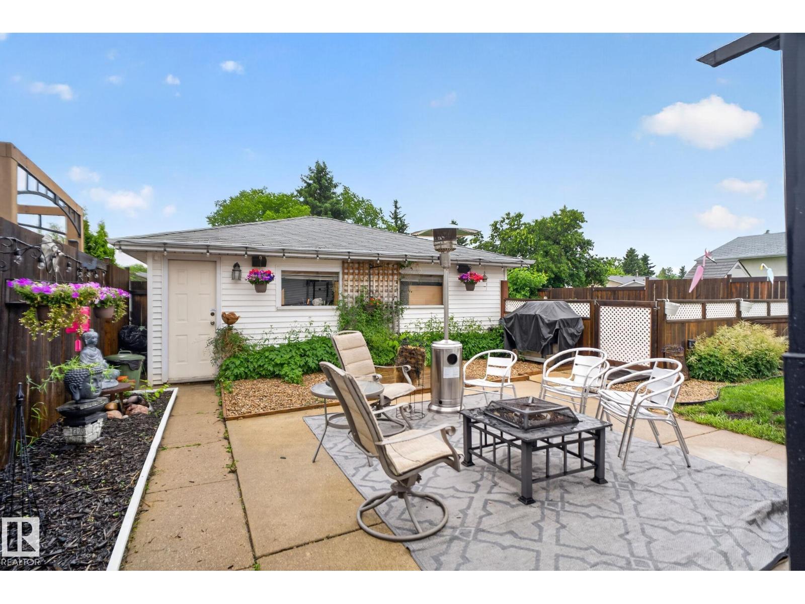 7539 149A AV NW - 28