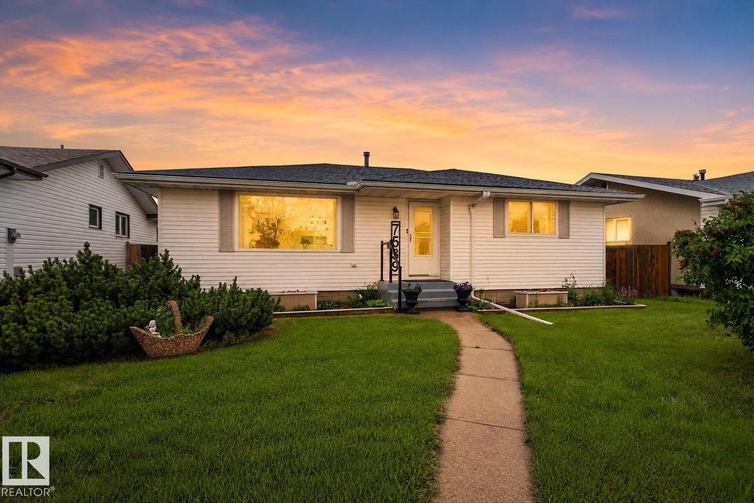 7539 149A AV NW - 40