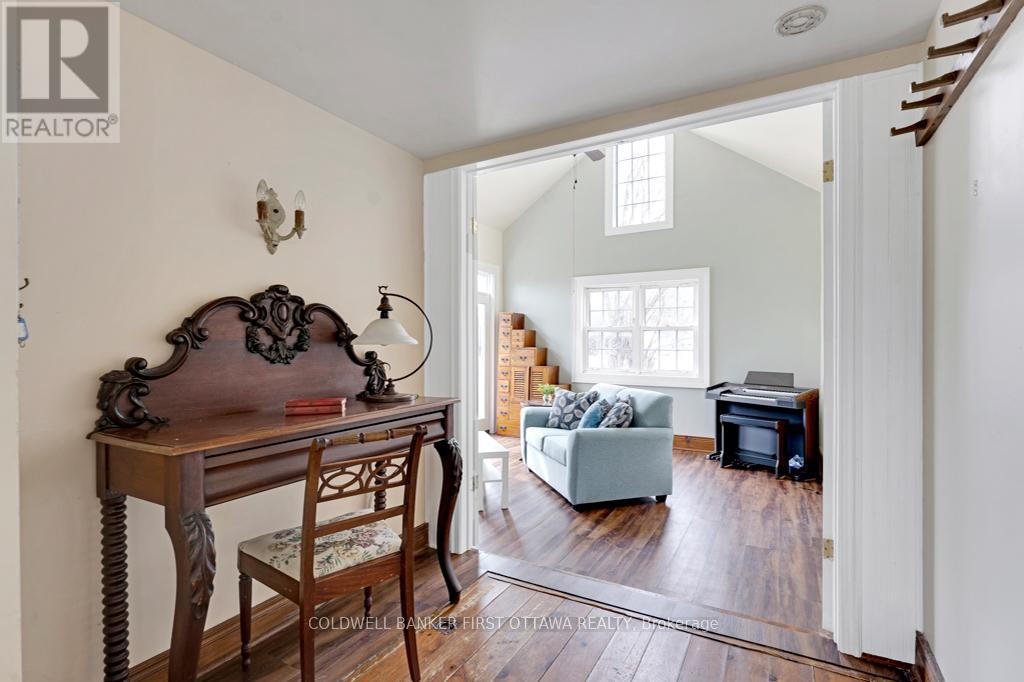 28 SOUTH STREET - 10