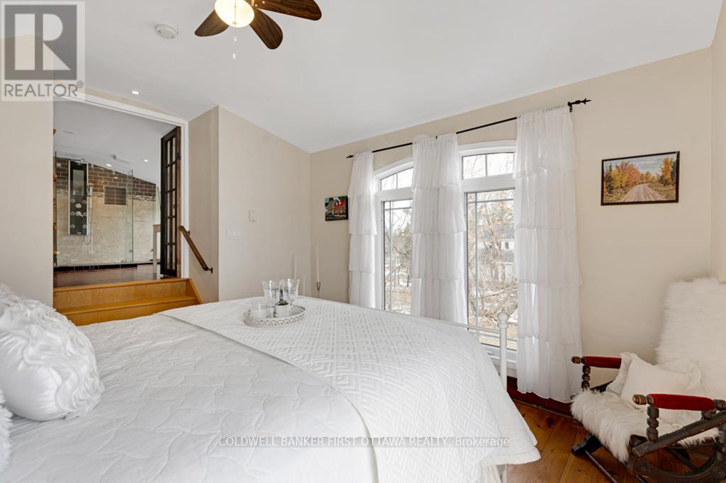 28 SOUTH STREET - 30
