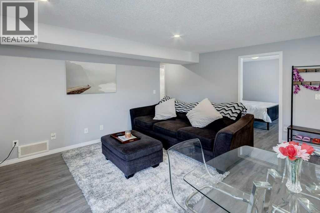 169 Evanscreek Court NW - 33