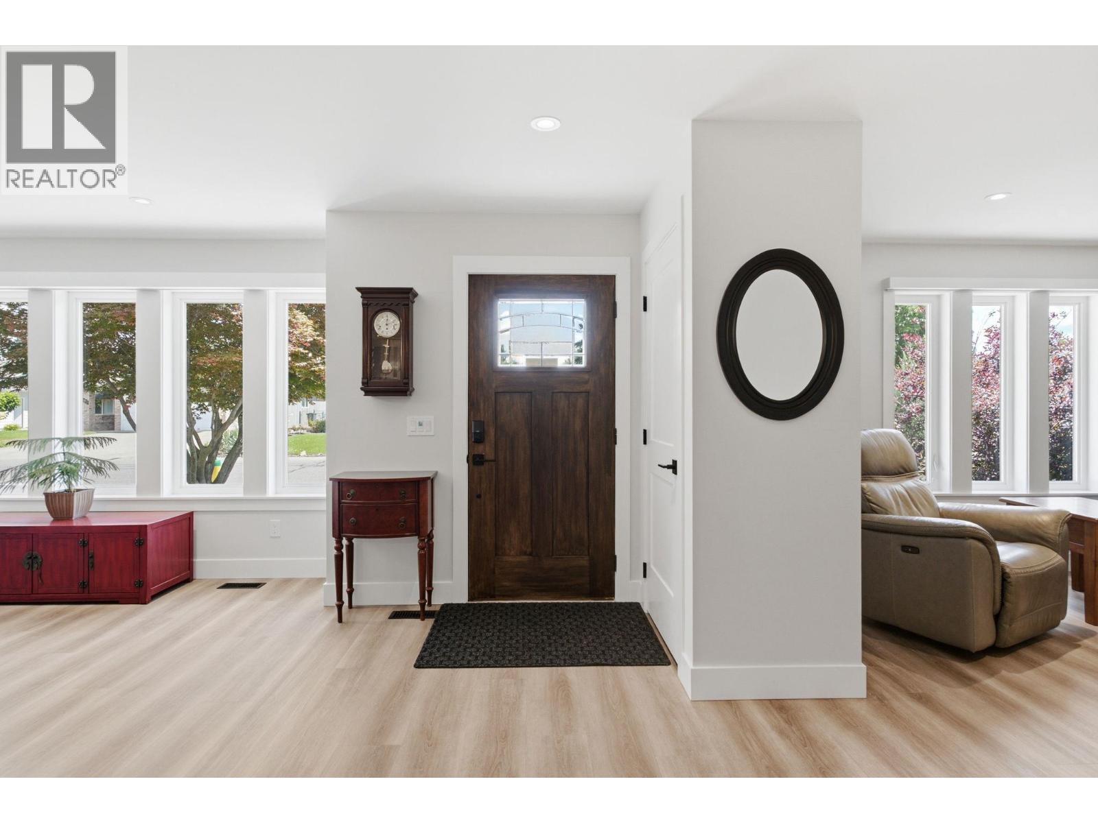  2504 Rhondda Crescent, Kelowna