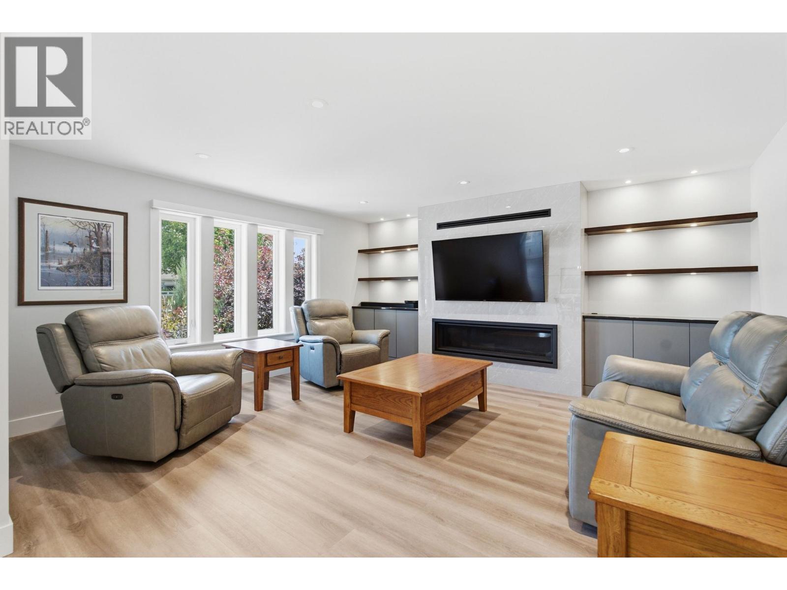  2504 Rhondda Crescent, Kelowna