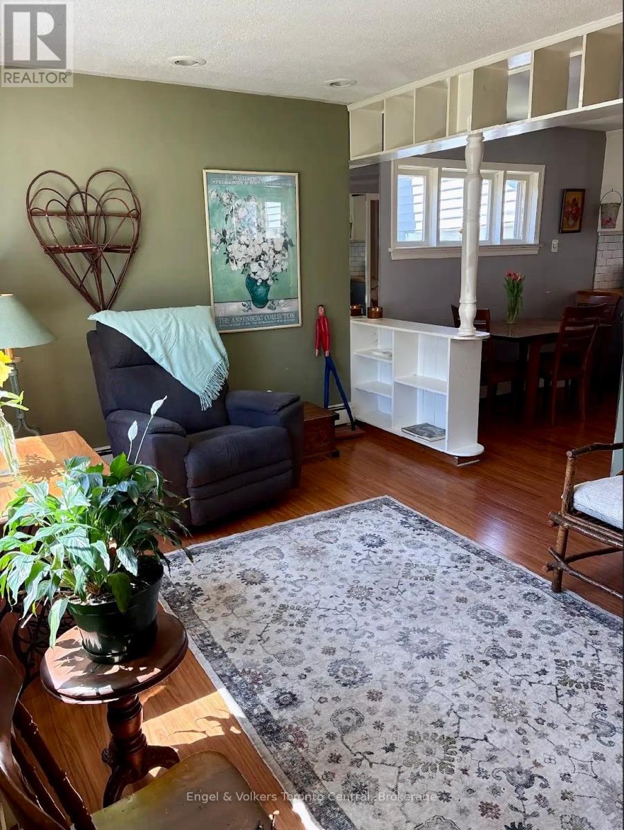 48 BERRY STREET - 10