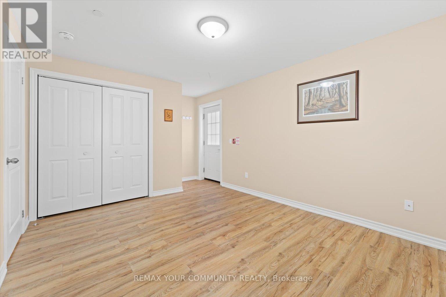 443 TIMOTHY STREET - 14
