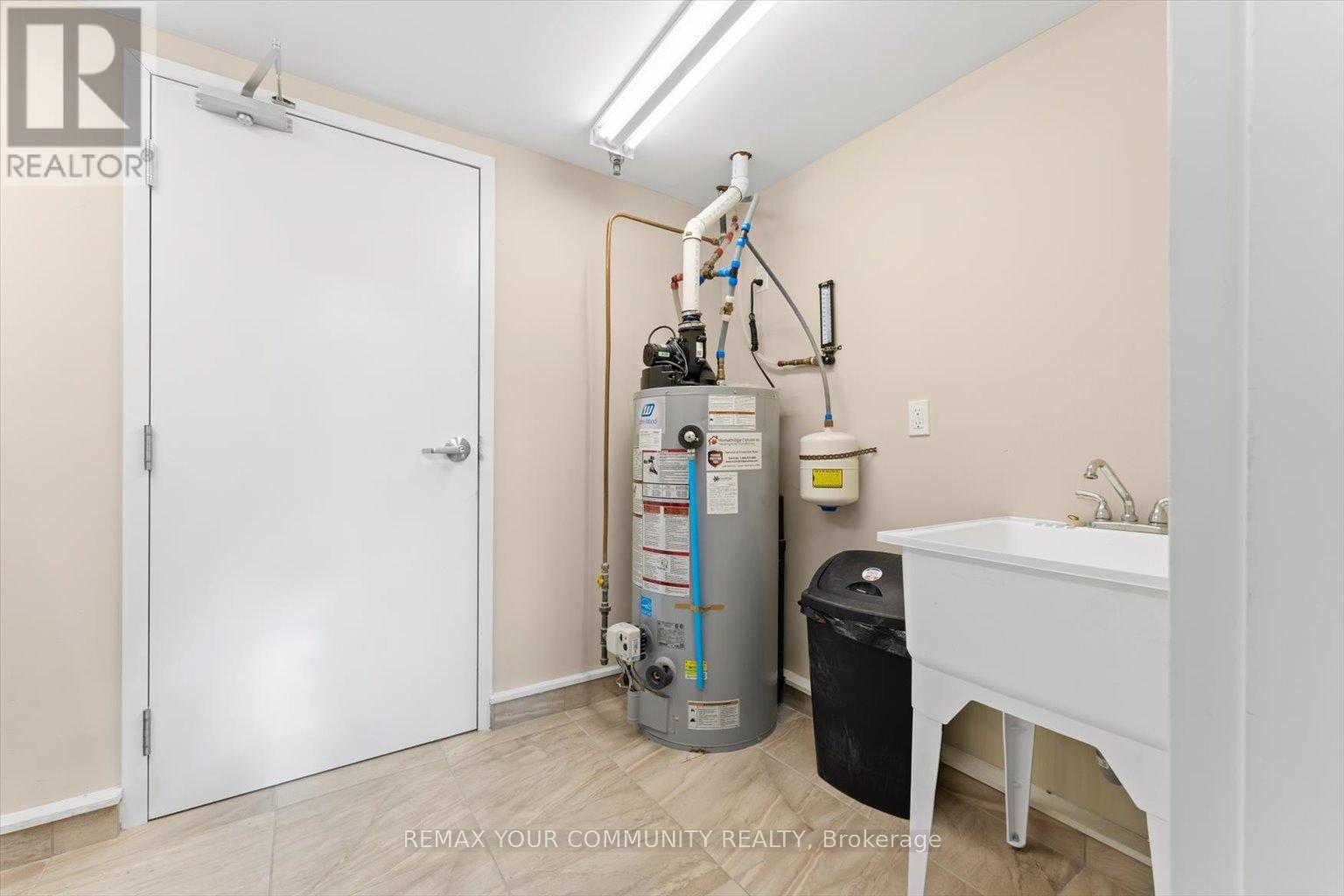 443 TIMOTHY STREET - 20