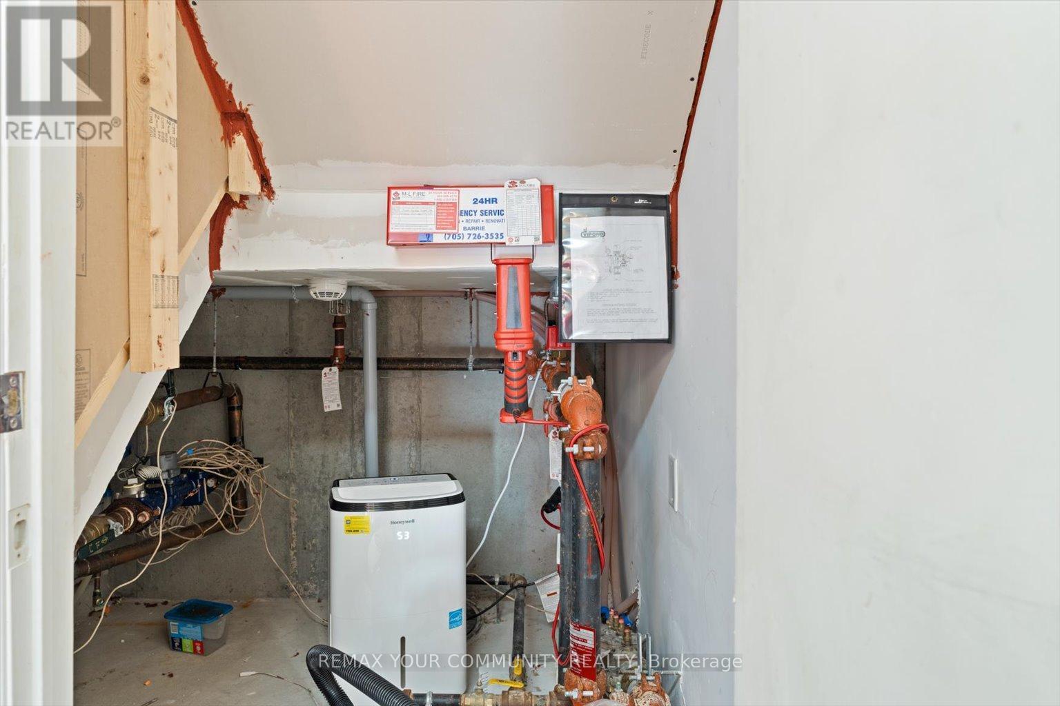 443 TIMOTHY STREET - 27