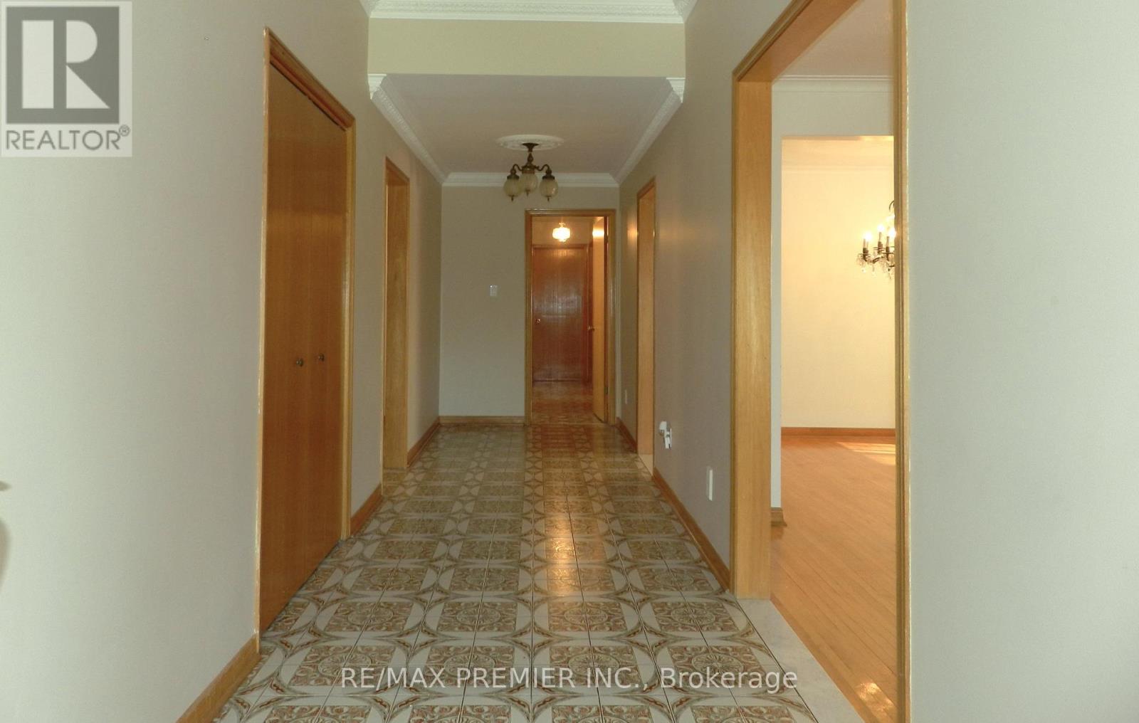 36 WILLIS ROAD - Image 7