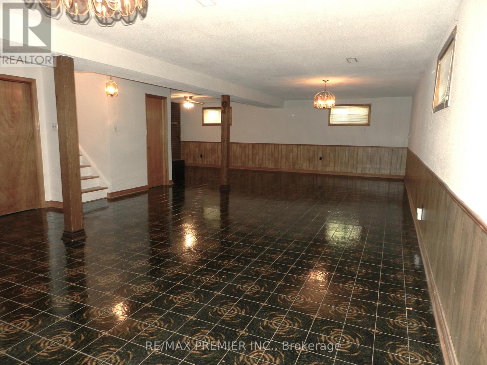 36 WILLIS ROAD - Image 9