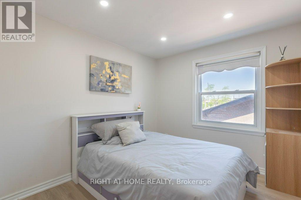 4 FENNIMORE CRESCENT - 20