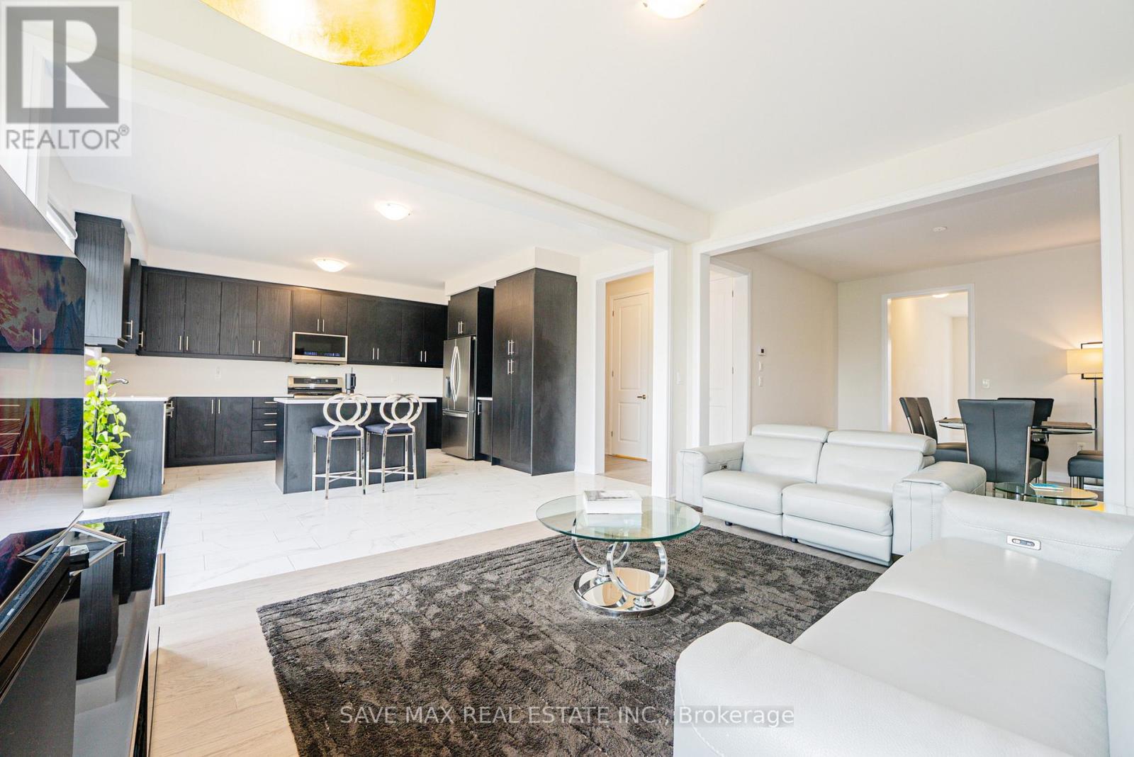 15 TYLER AVENUE - 13