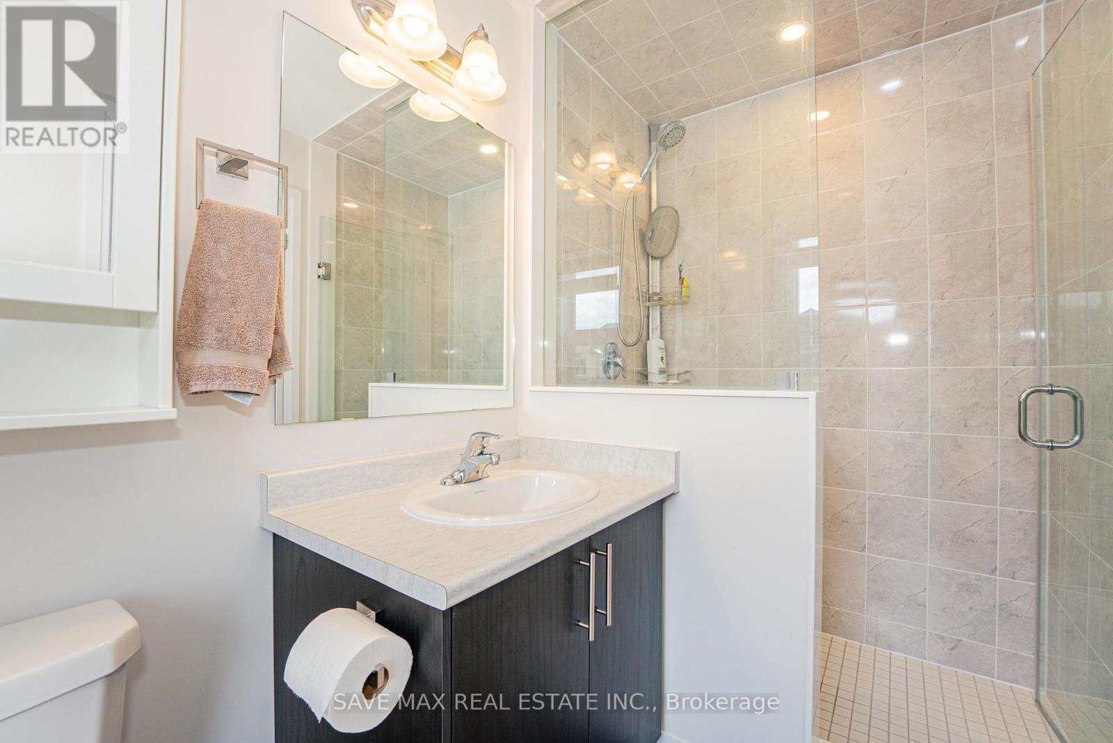 15 TYLER AVENUE - 34
