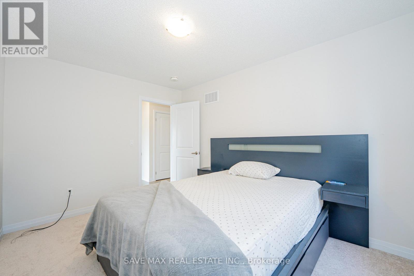 15 TYLER AVENUE - 38